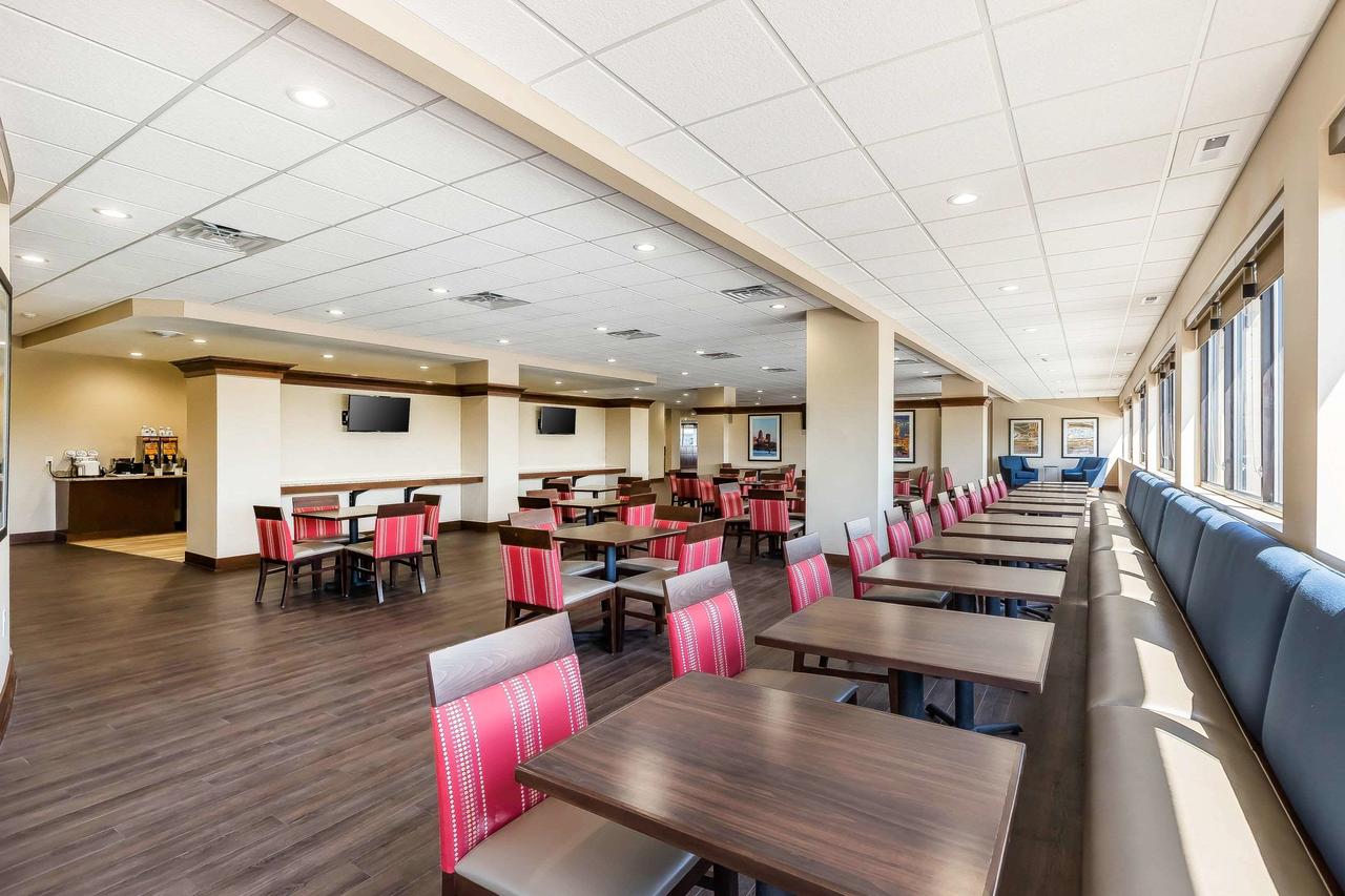 Comfort Inn & Suites Event Center - thumb 19