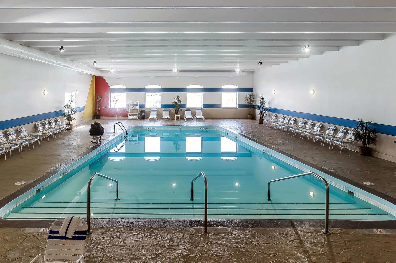 Comfort Inn & Suites Event Center - thumb 13