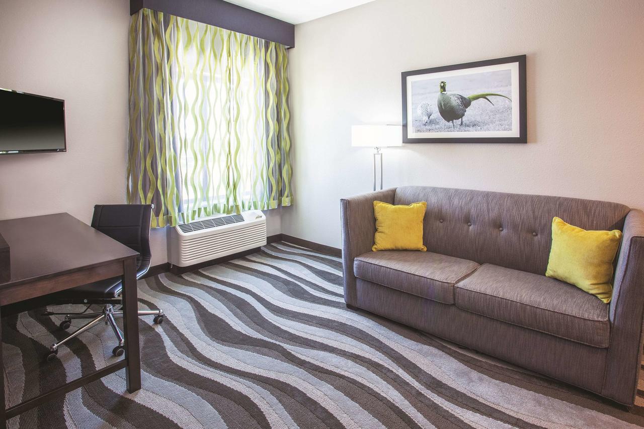 La Quinta By Wyndham Cedar Rapids - thumb 24