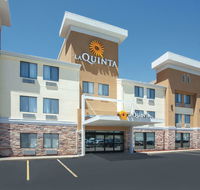 La Quinta by Wyndham Cedar Rapids - Tourism House