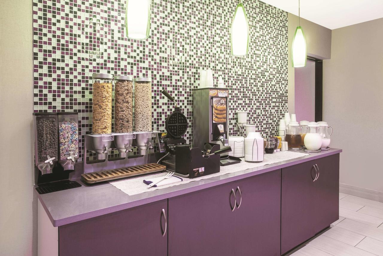 La Quinta By Wyndham Cedar Rapids - thumb 7