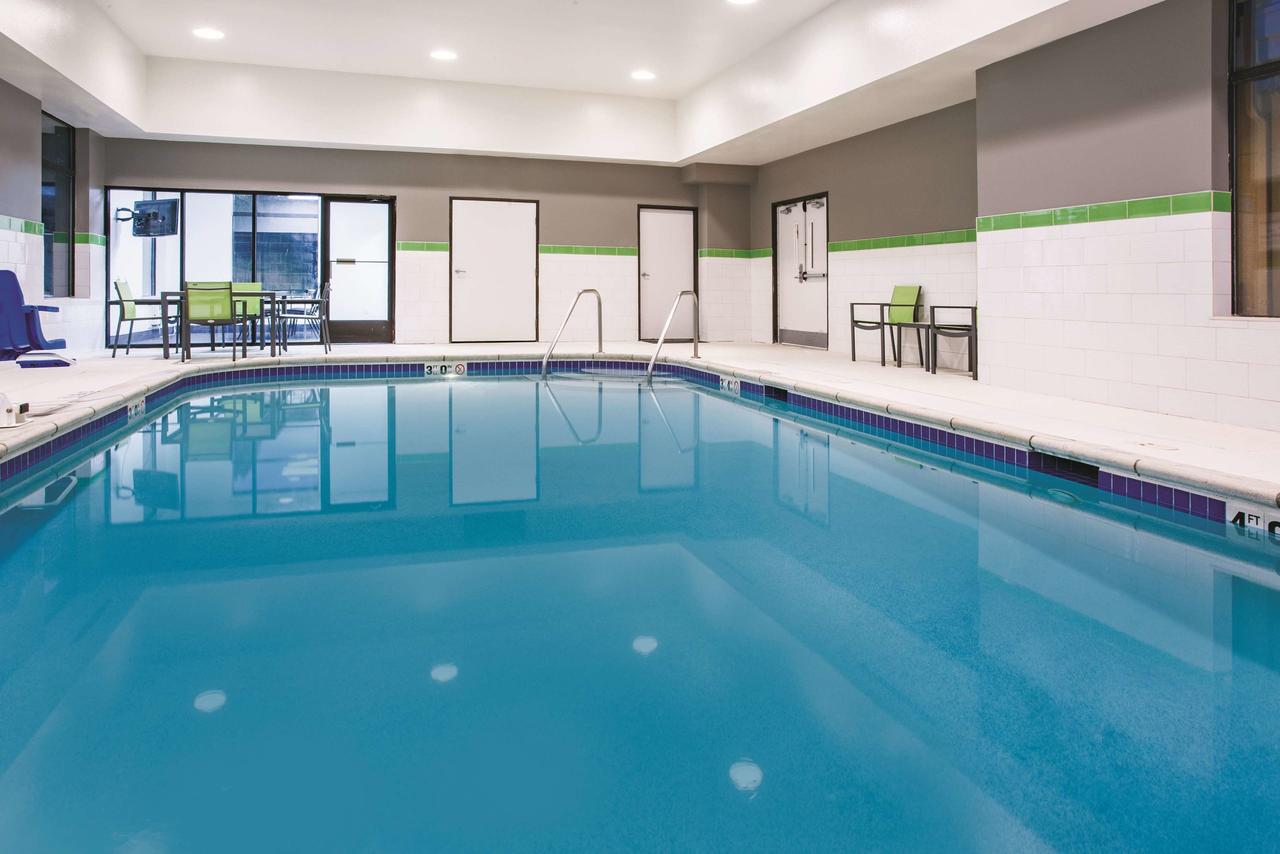 La Quinta By Wyndham Cedar Rapids - thumb 14