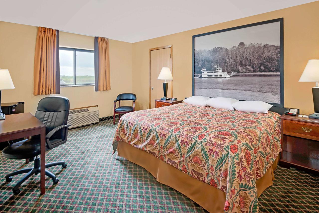 Super 8 By Wyndham Iowa Falls - thumb 27