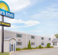 Days Inn by Wyndham Cedar Falls- University Plaza - Tourism House