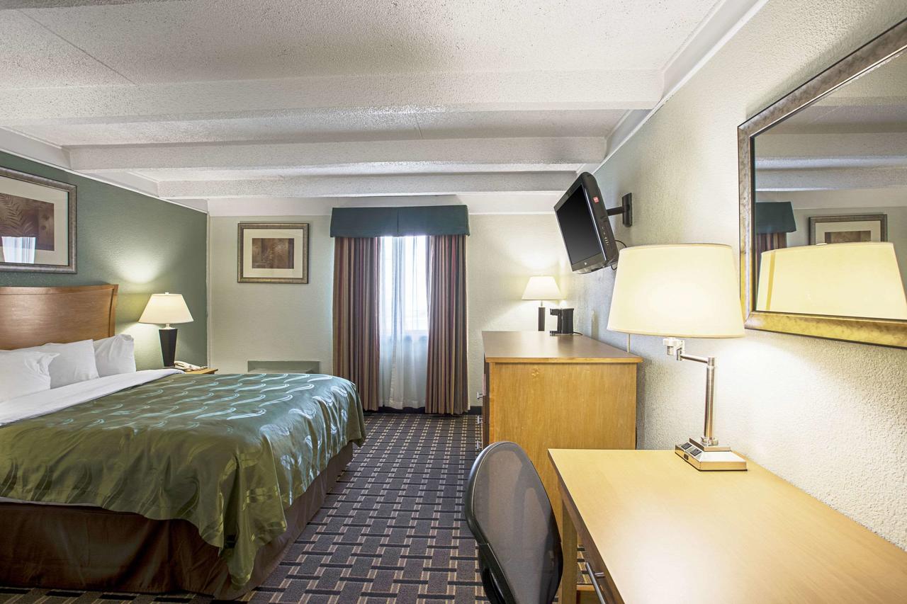 Quality Inn And Suites Council Bluffs - thumb 19
