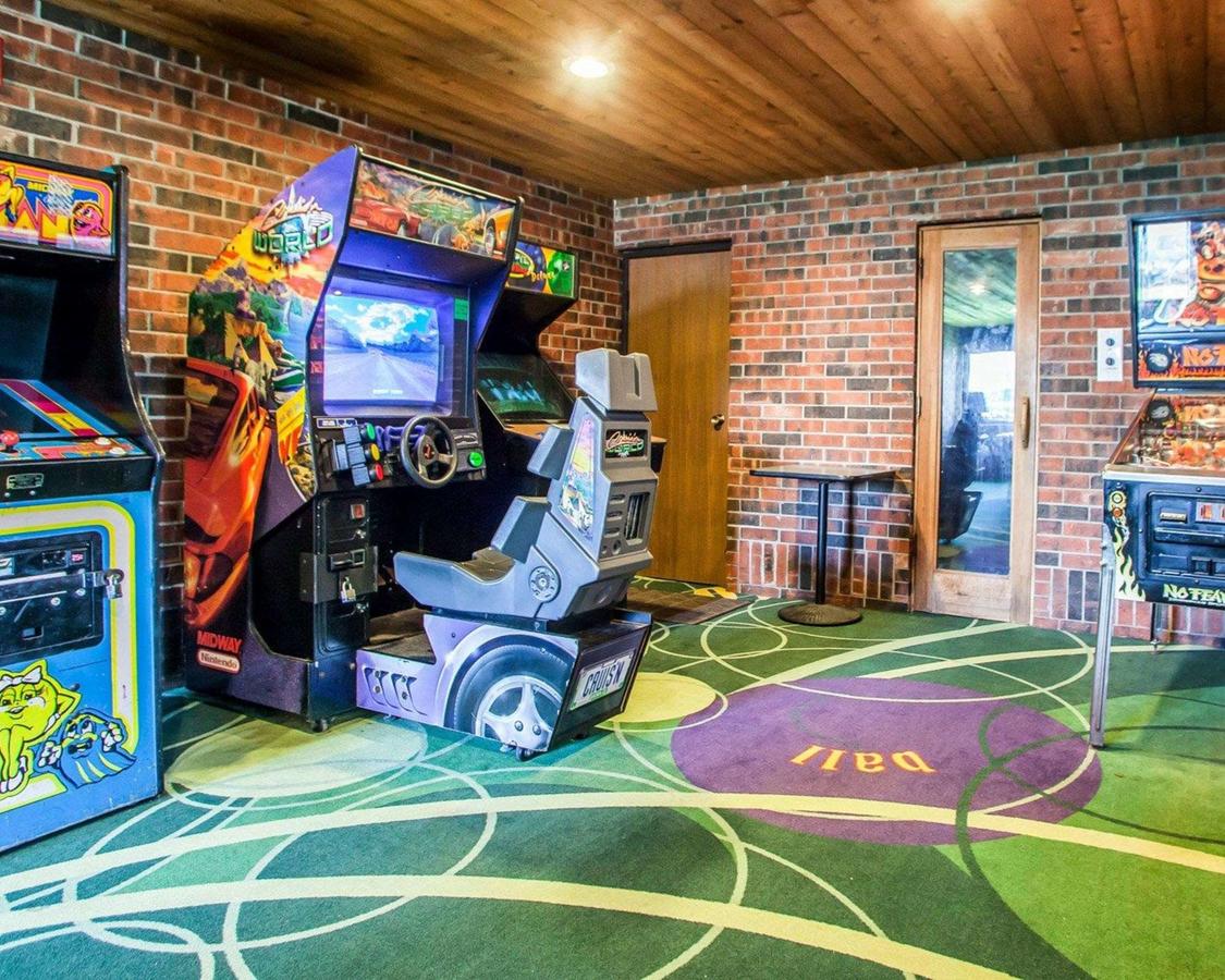 Econo Lodge Inn & Suites Bettendorf - thumb 10