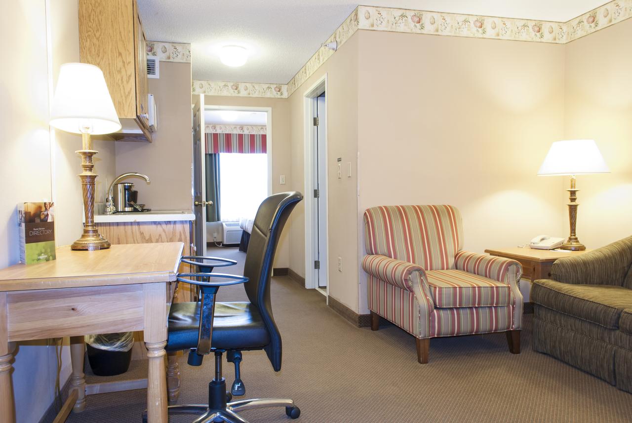 Country Inn & Suites By Radisson, Cedar Falls, IA - thumb 31