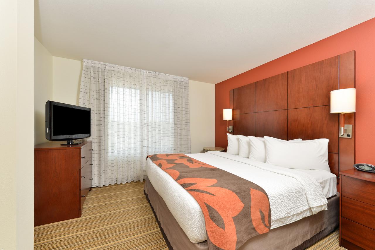 Residence Inn Coralville - thumb 11