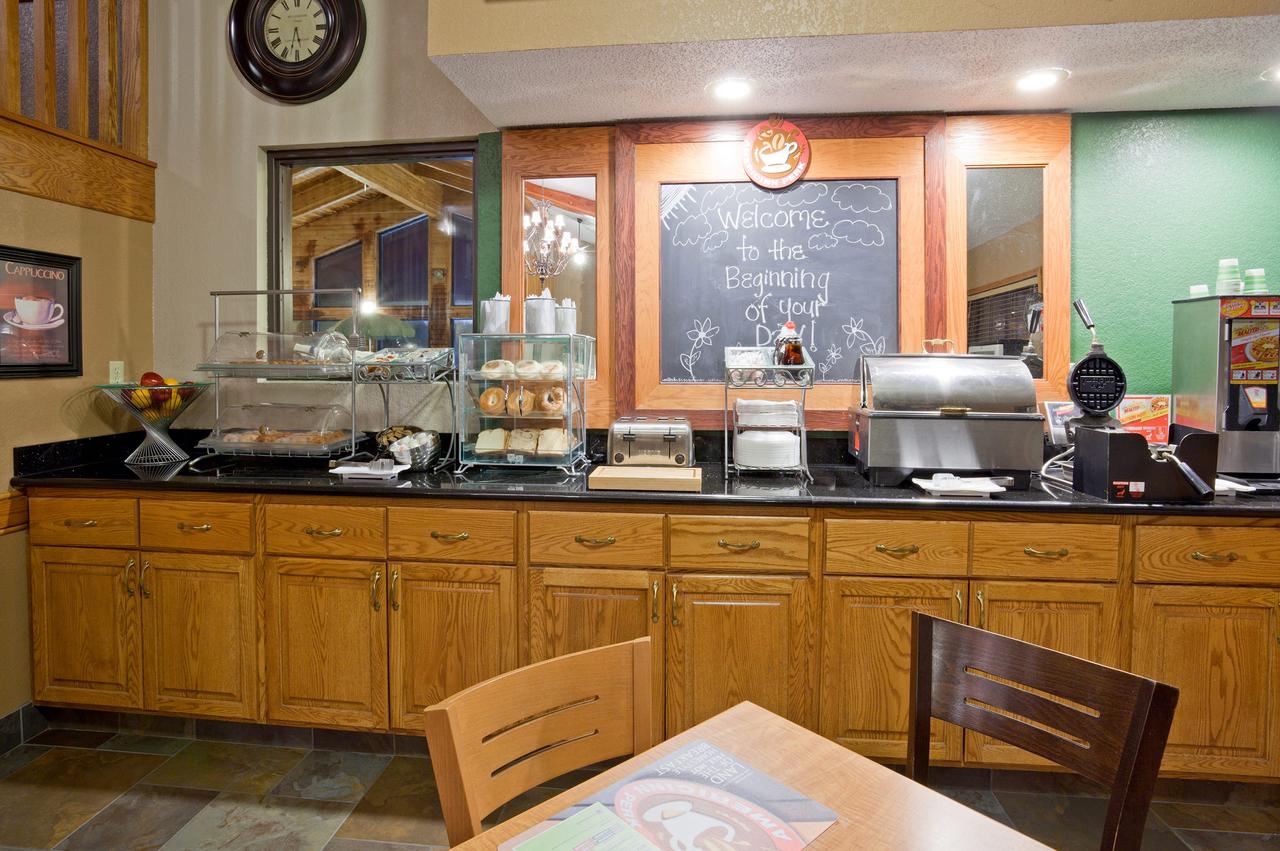 AmericInn By Wyndham Ankeny/Des Moines - thumb 20