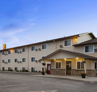 Super 8 by Wyndham Council Bluffs IA Omaha NE Area - Tourism House