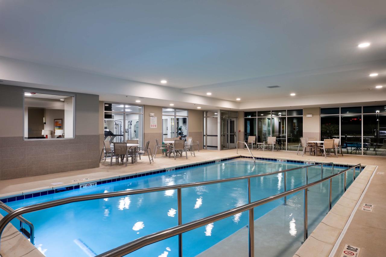 Best Western Plus West Lawrence - thumb 11