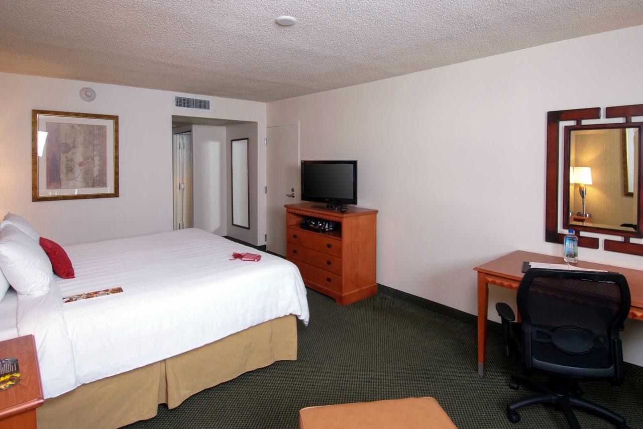 Radisson Hotel Lenexa Overland Park - thumb 13
