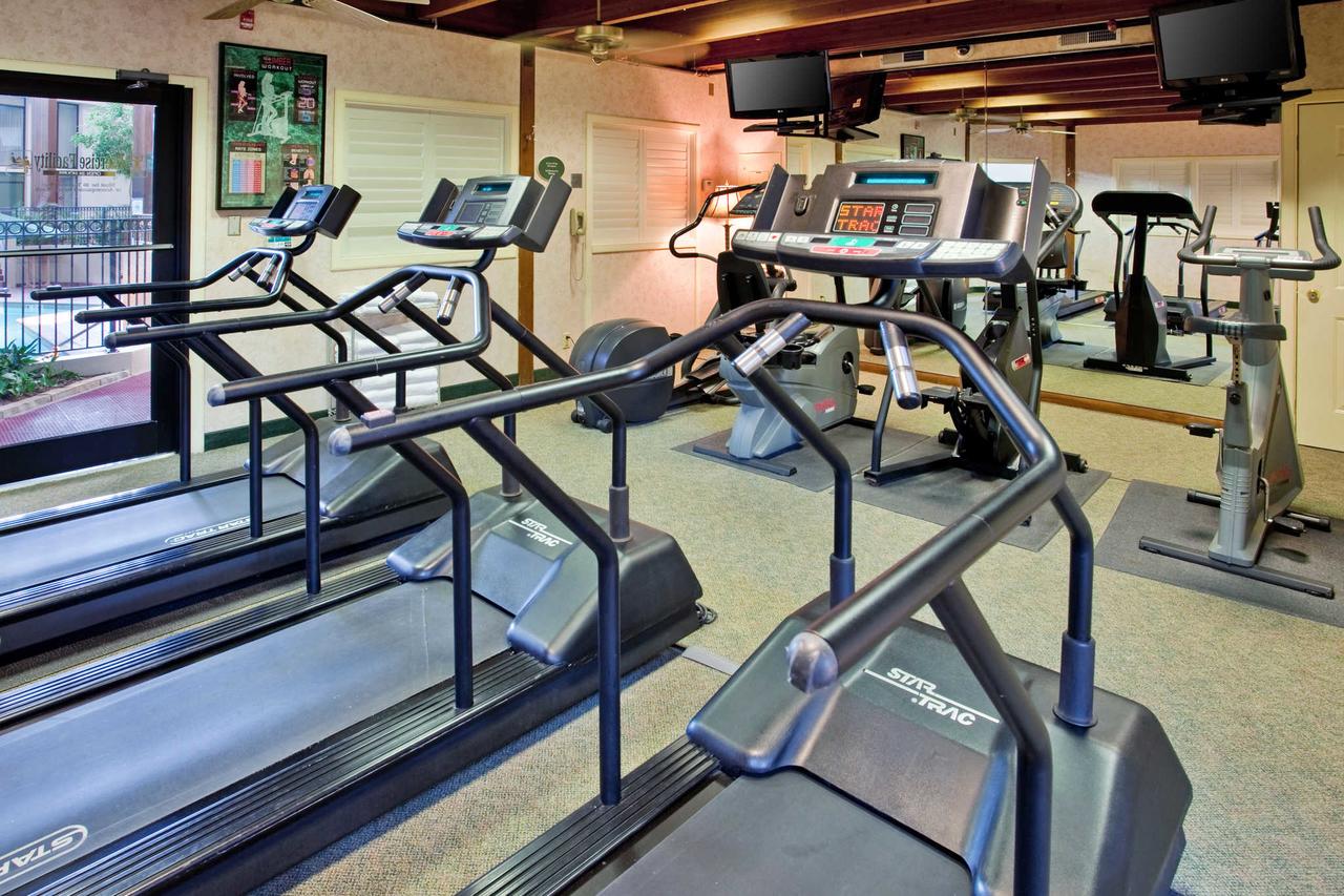 Radisson Hotel Lenexa Overland Park - thumb 21