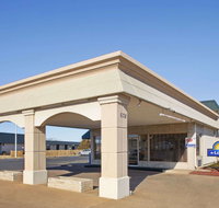 Days Inn by Wyndham Salina South - Tourism House