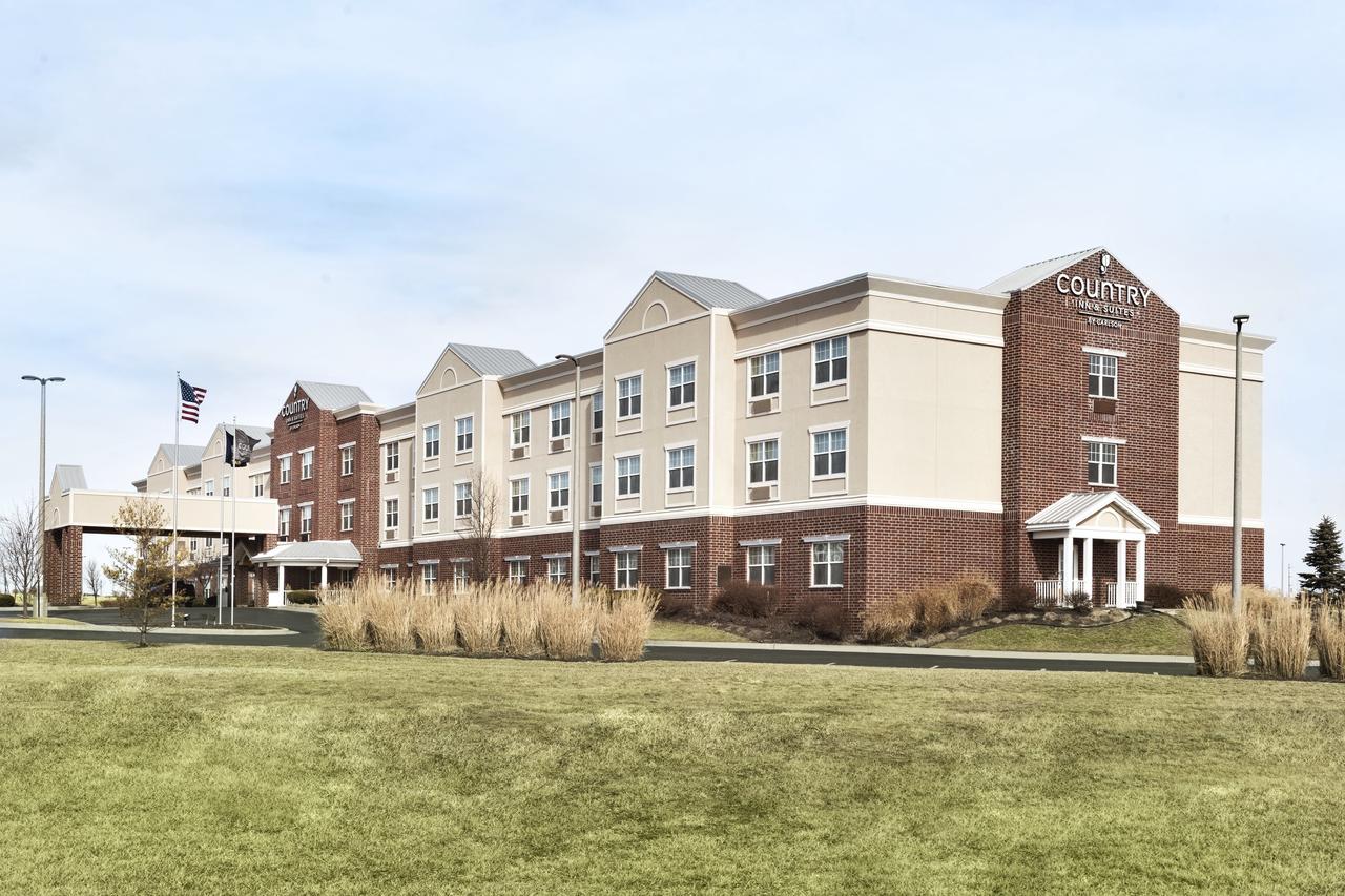 Country Inn & Suites By Radisson, Kansas City At Village West, KS - thumb 14