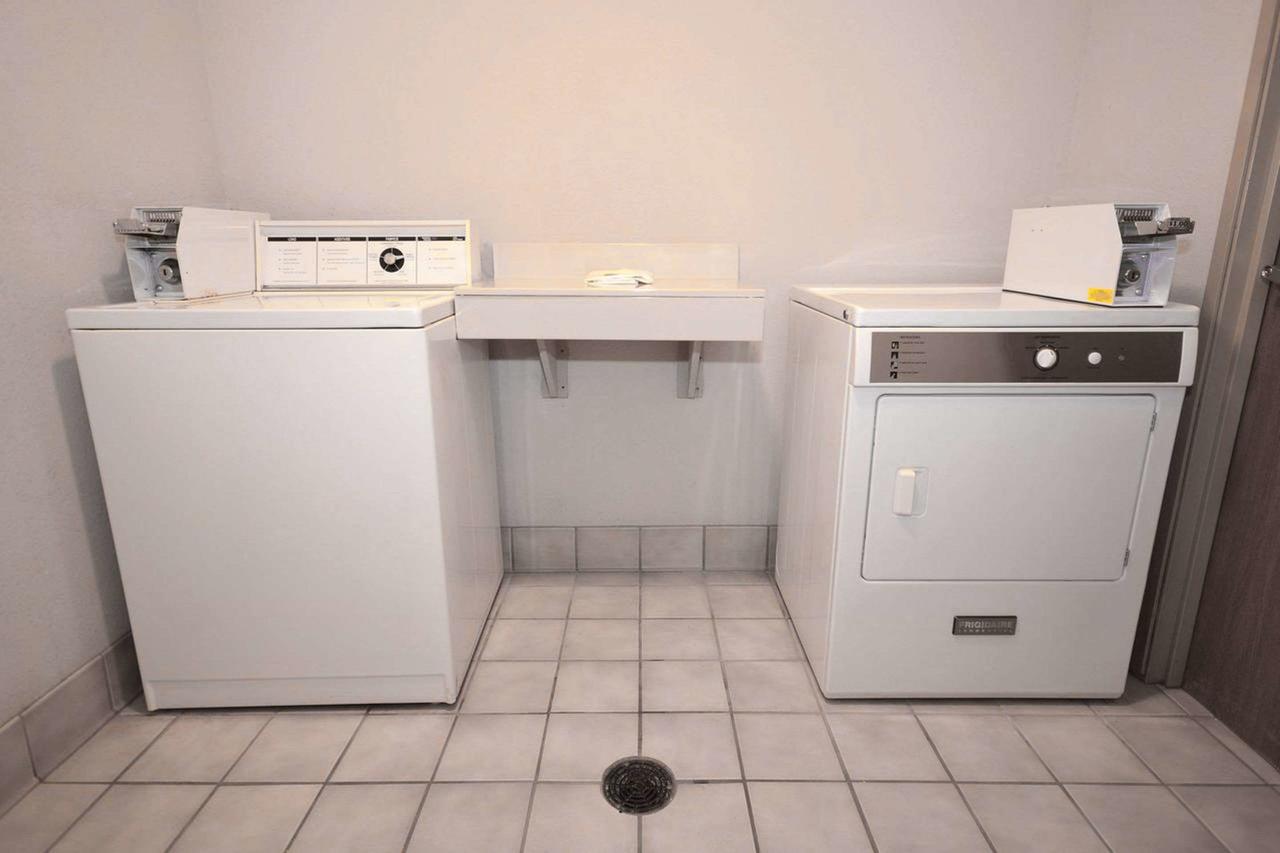 Quality Inn & Suites Lawrence - University Area - thumb 4