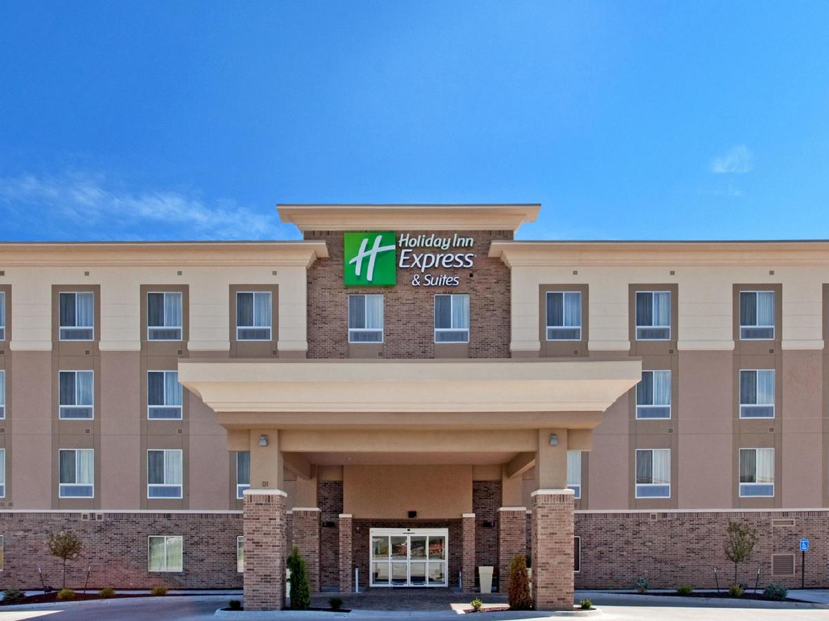 Holiday Inn Express & Suites North - thumb 0