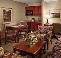 ClubHouse Inn  Suites Topeka - Tourism House