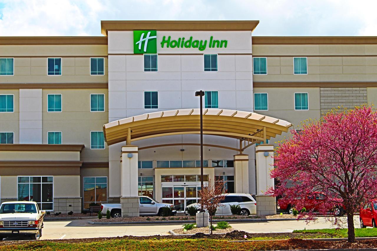 Holiday Inn Salina - thumb 24