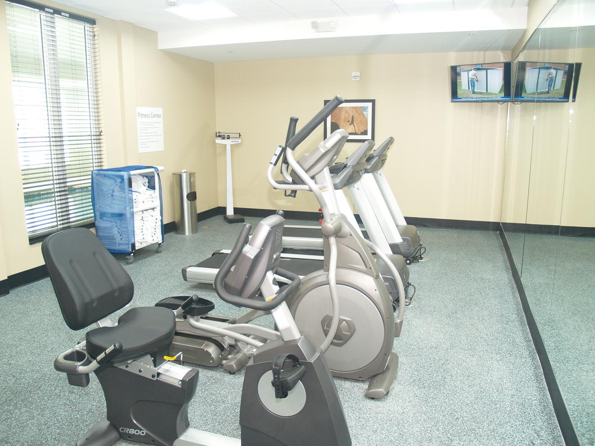 Holiday Inn Salina - thumb 10