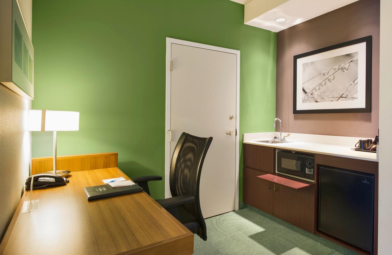 SpringHill Suites By Marriott Lawrence Downtown - thumb 21