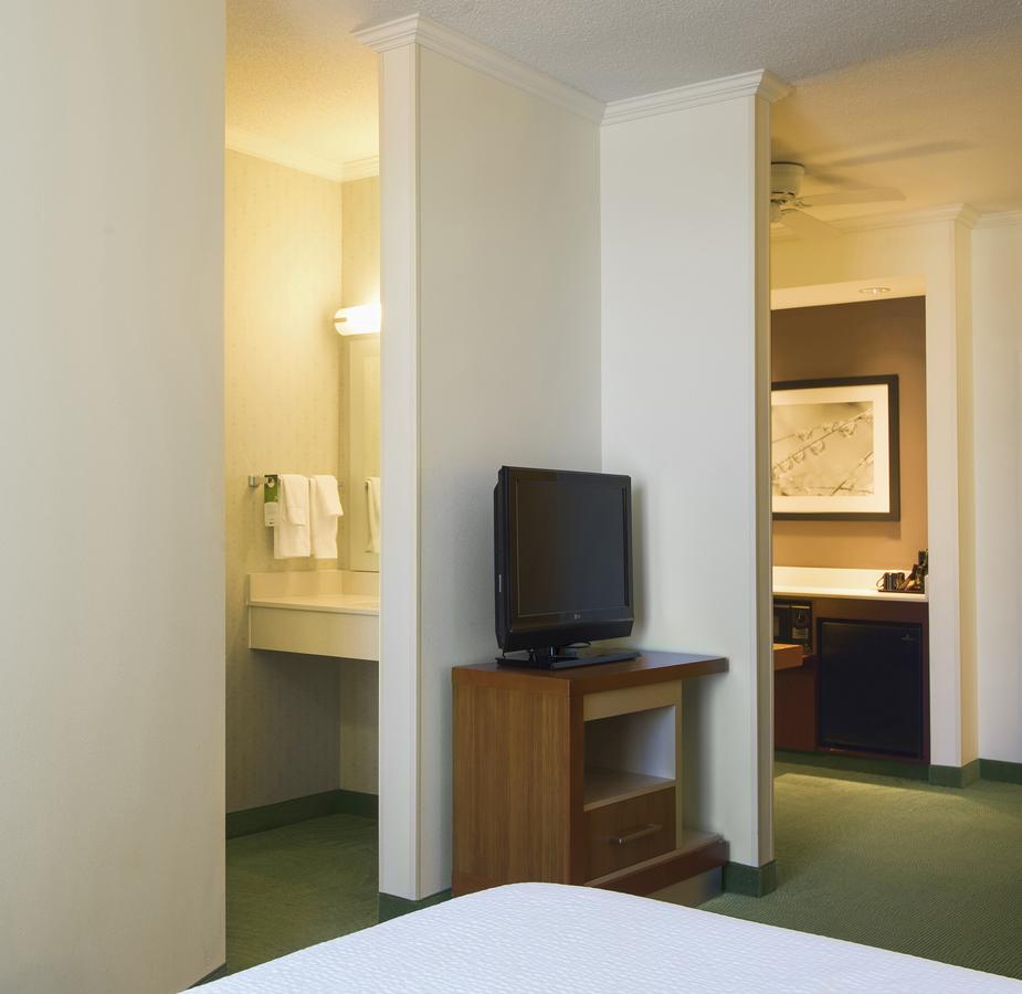 SpringHill Suites By Marriott Lawrence Downtown - thumb 20