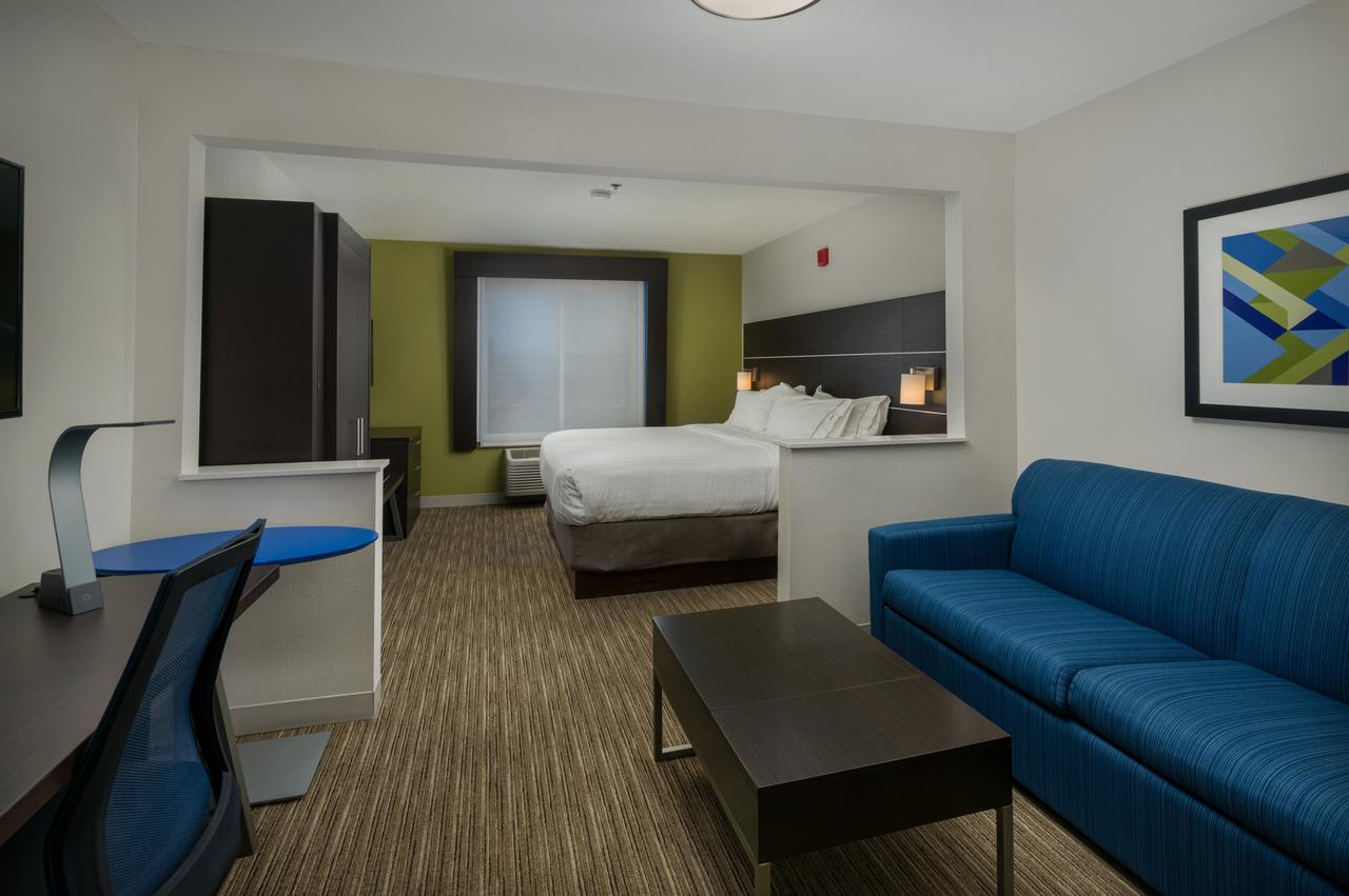 Holiday Inn Express Lawrence - thumb 11