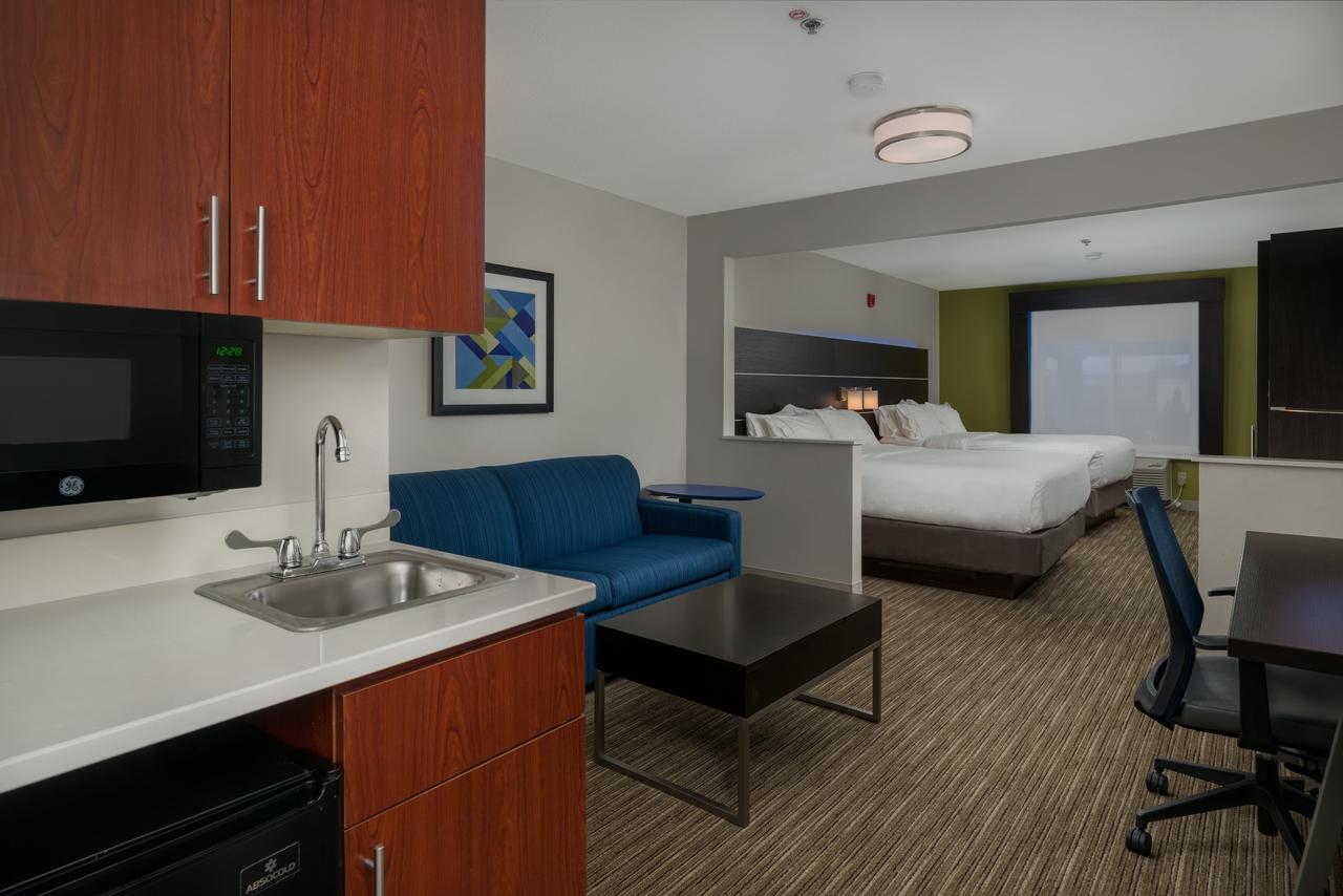 Holiday Inn Express Lawrence - thumb 10