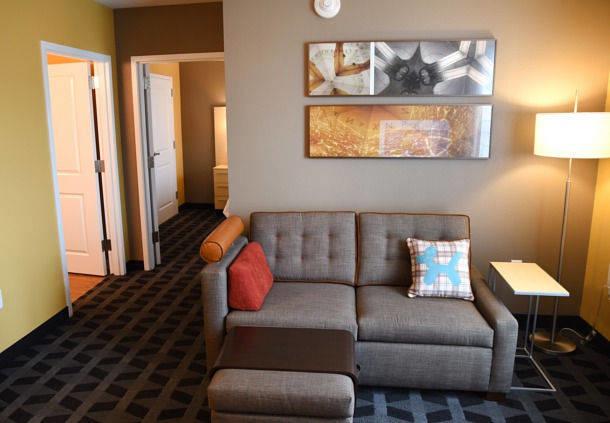TownePlace Suites By Marriott Lawrence Downtown - thumb 21