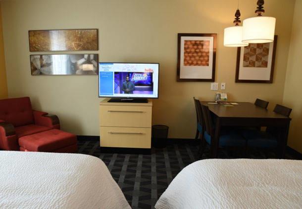 TownePlace Suites By Marriott Lawrence Downtown - thumb 25
