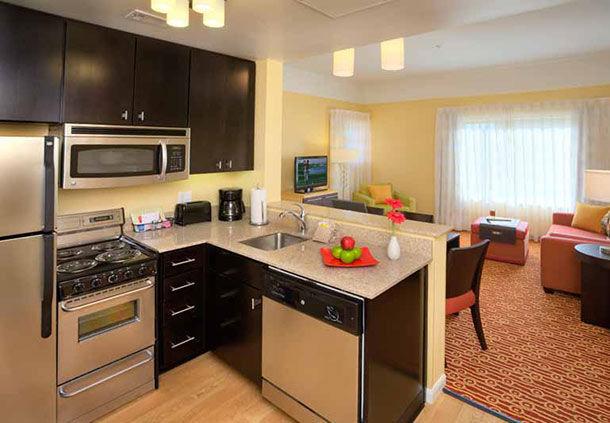 TownePlace Suites By Marriott Lawrence Downtown - thumb 3