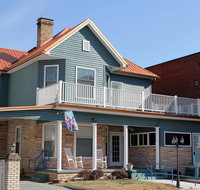 Tug Valley Inn - Tourism House