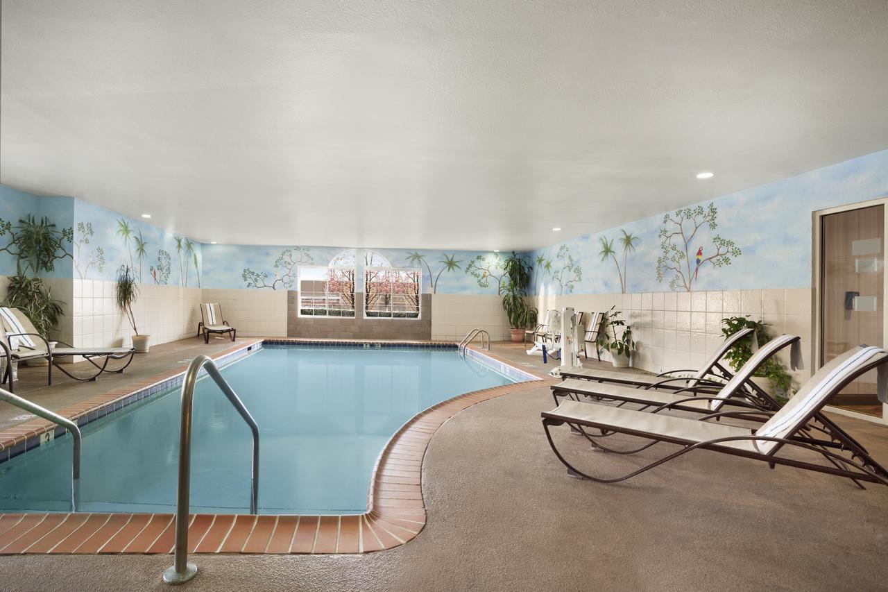 Country Inn & Suites By Radisson, Lexington, KY - thumb 22