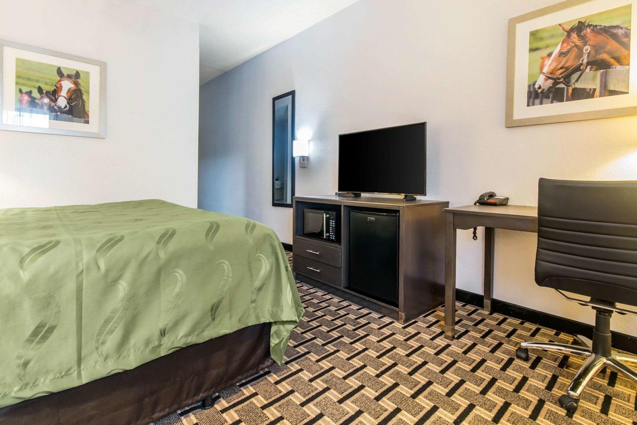 Quality Inn Of Lexington - thumb 20