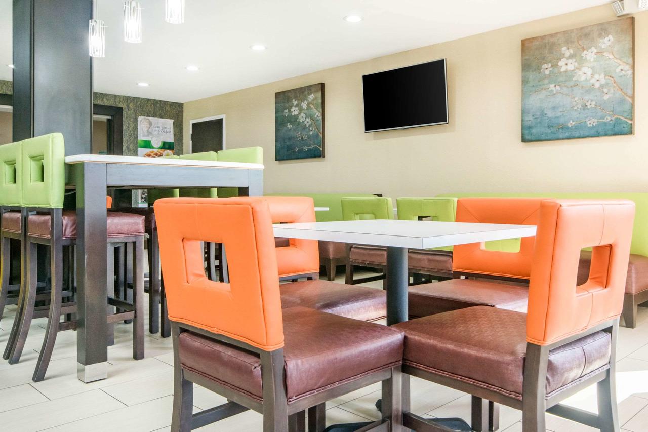 Quality Inn Of Lexington - thumb 15