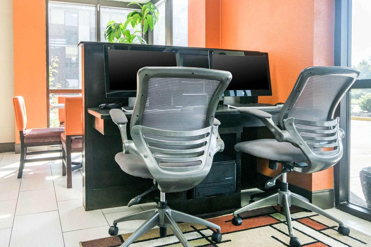 Quality Inn Of Lexington - thumb 25