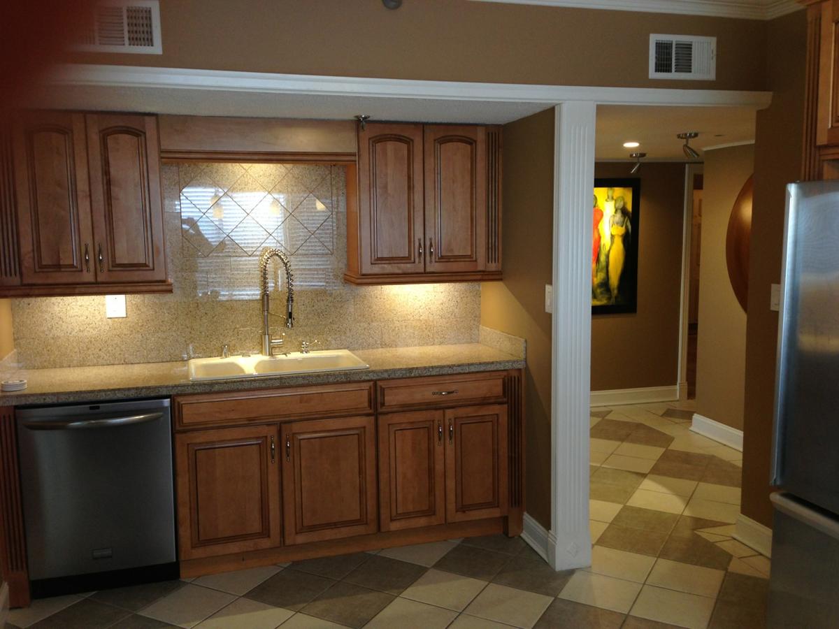 Luxe Lexington Condo - thumb 0