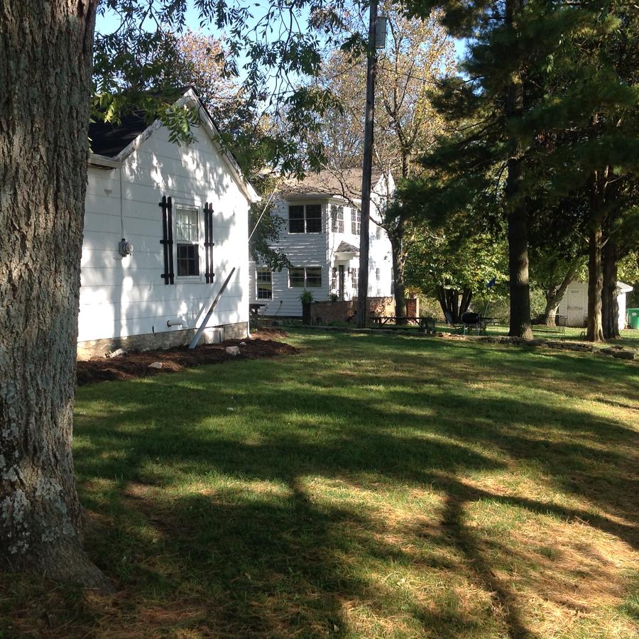 Charming Cottage Home On A Farm In KY - thumb 8