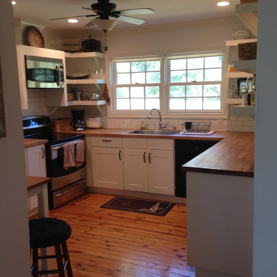 Charming Cottage Home On A Farm In KY - thumb 3