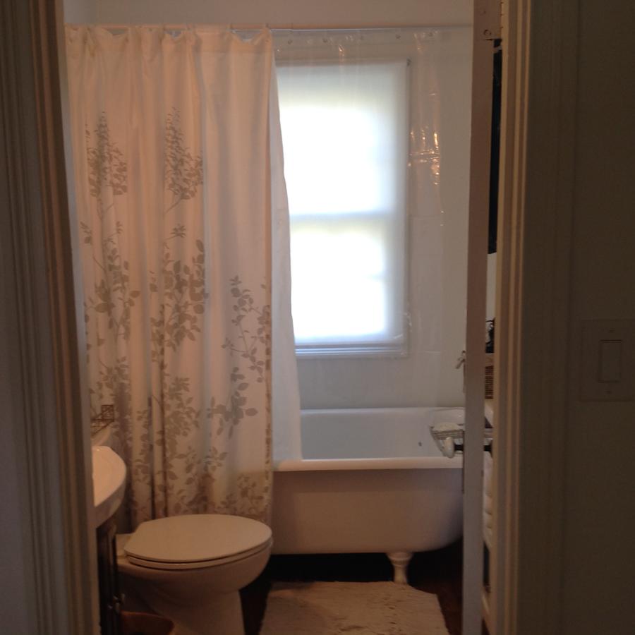 Charming Cottage Home On A Farm In KY - thumb 6