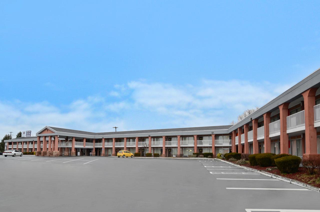 Americas Best Value Inn Berea - thumb 14