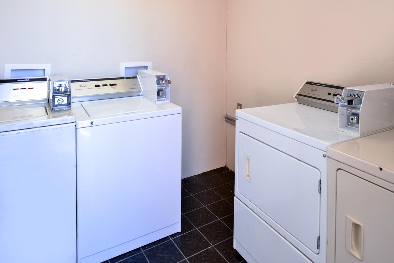 Americas Best Value Inn Berea - thumb 10