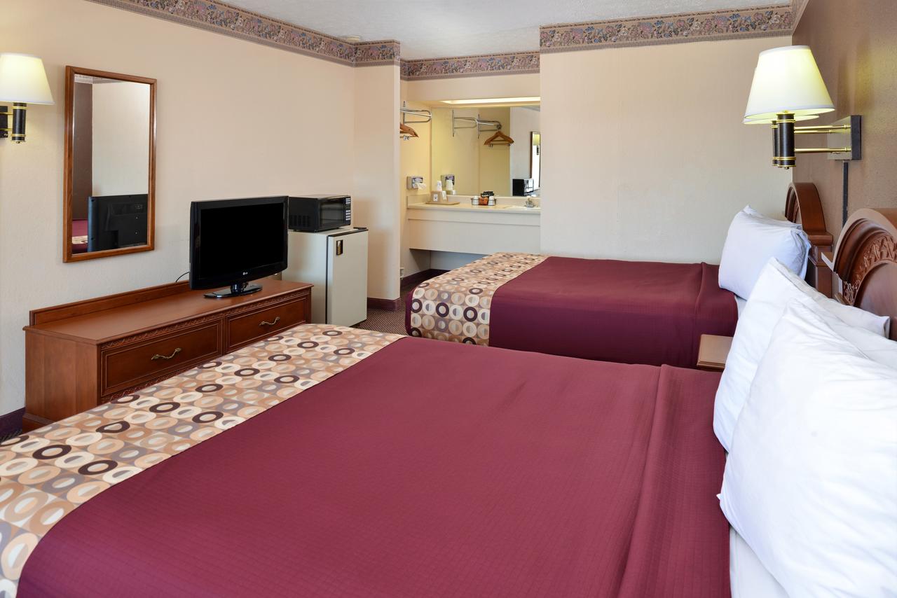 Americas Best Value Inn Berea - thumb 2