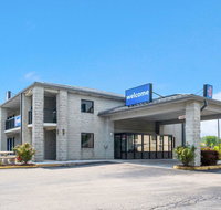 Motel 6 London - Tourism House