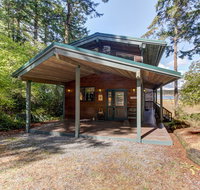 20 Peninsula House - Tourism House