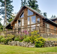 Log Home on Lopez-Spencer Spit - Tourism House