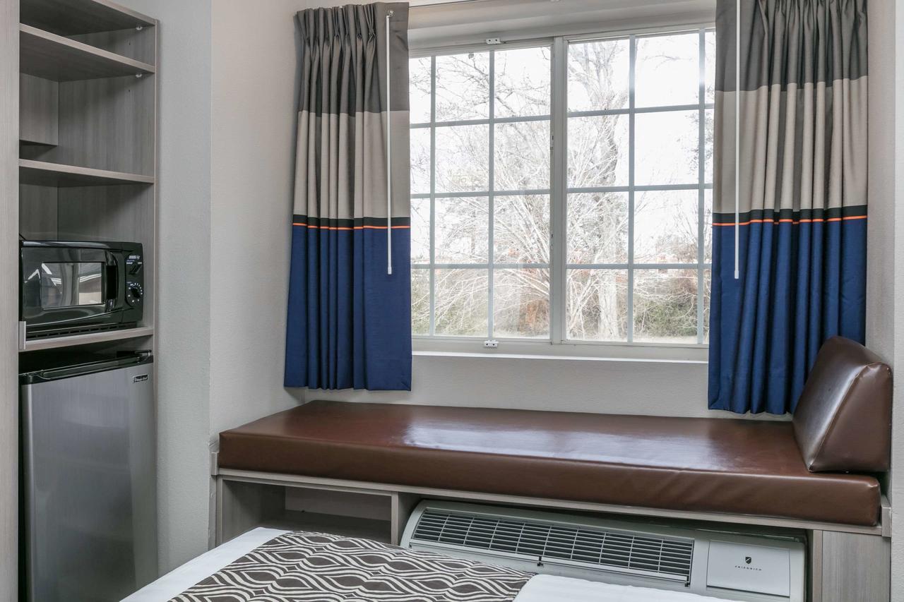 Microtel Inn And Suites Lafayette - thumb 35