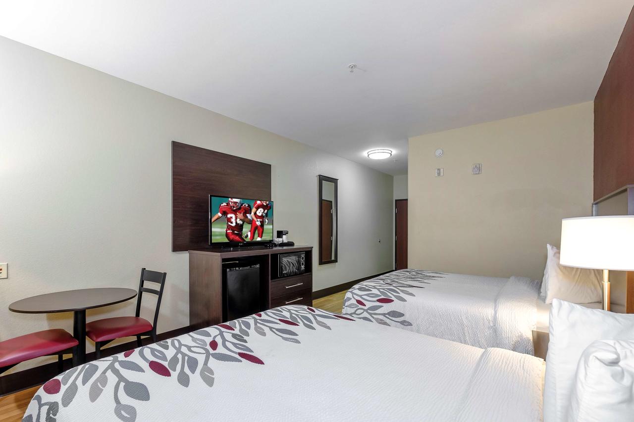 Red Roof Inn & Suites Lake Charles - thumb 28