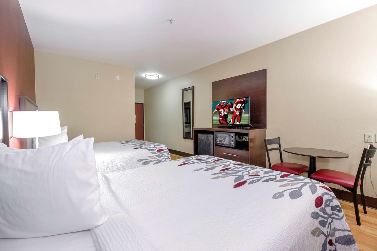 Red Roof Inn & Suites Lake Charles - thumb 18