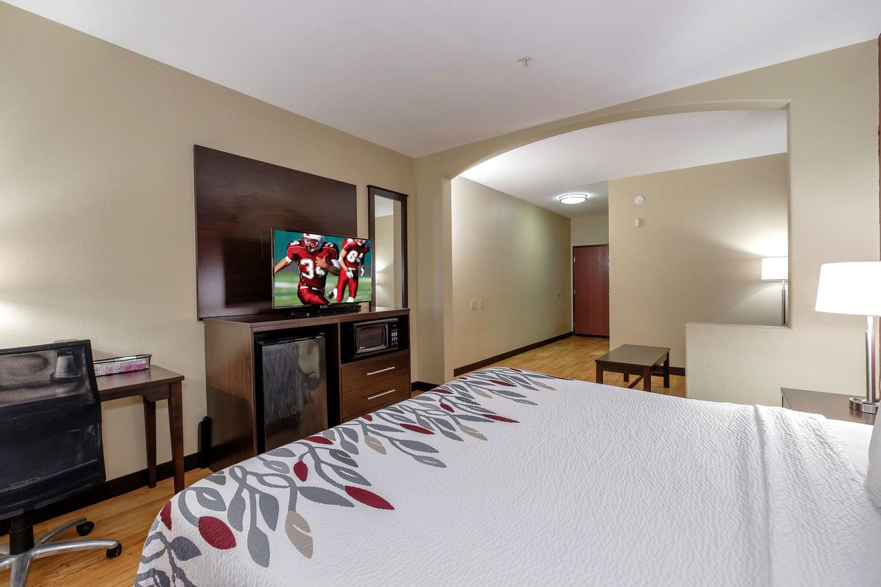 Red Roof Inn & Suites Lake Charles - thumb 26